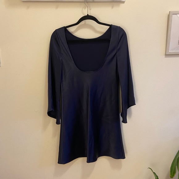 DVF Silk Low-Back cocktail Dress - Picture 2 of 5